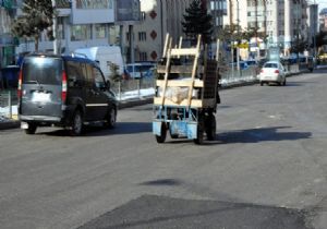 Atlara da yazık, yollara da…